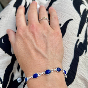 Armband ovaalvormige lapis lazuli zilver