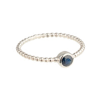 Luna - geboortesteen ring zilver saffier september