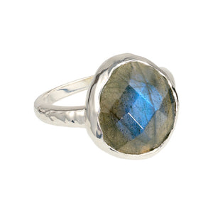 Riva - wavy edge ring zilver labradoriet