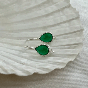 Veda - druppel oorbellen zilver groene onyx