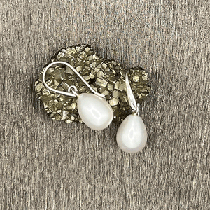 Uma - Pareldruppel kettinghanger zilver